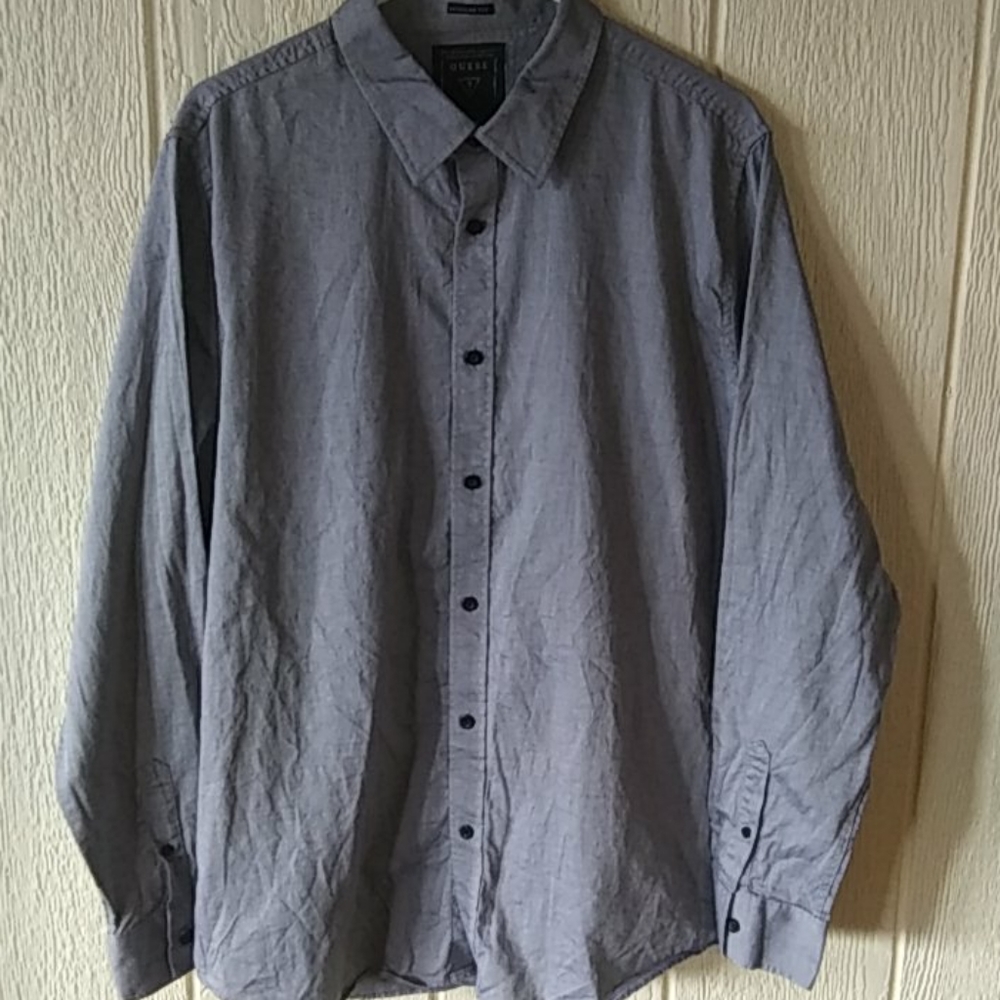 Guess Men's long sleeve button up Size L.